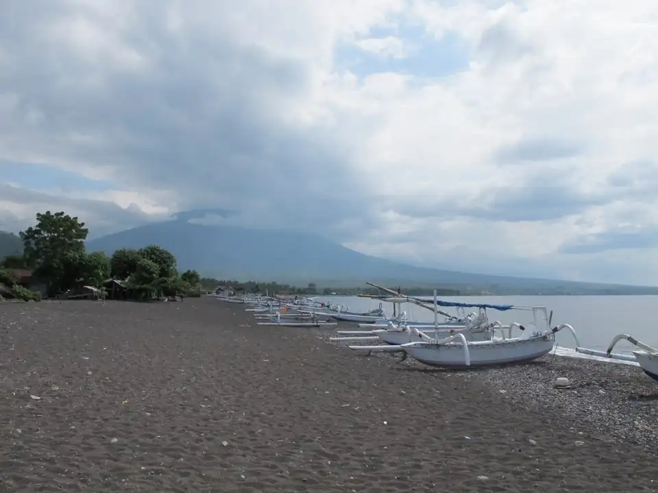Jukung boats on the shore at Jemeluk, Amed