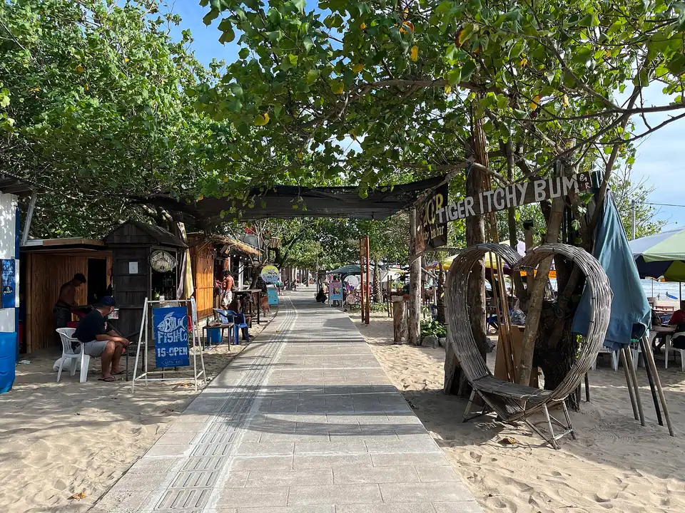 The beachfront path along Legian