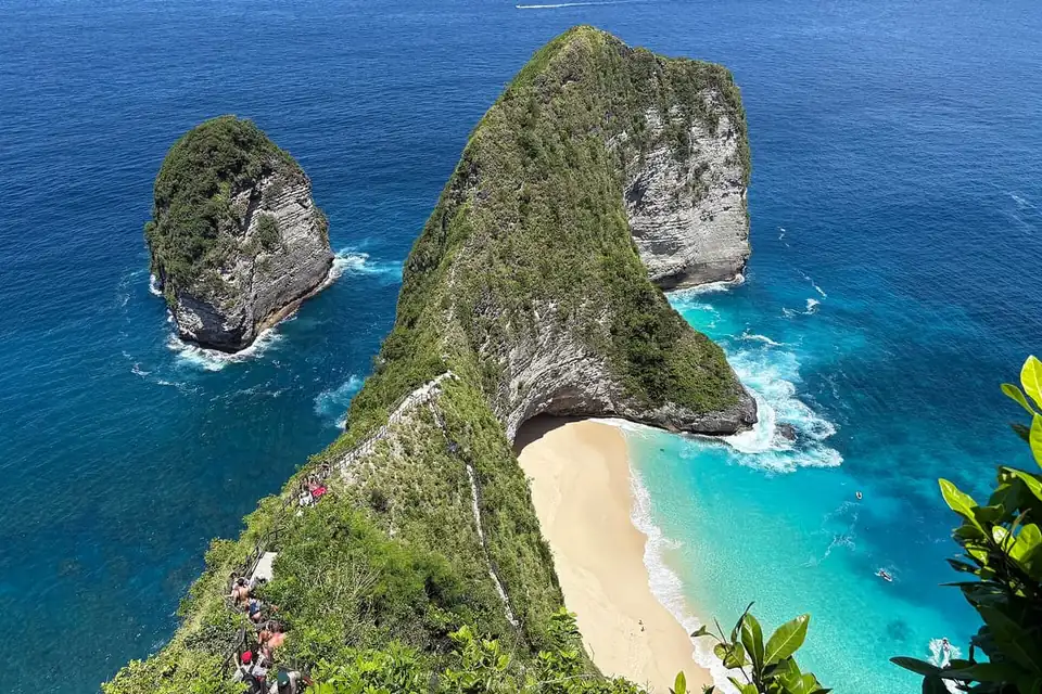 Kelingking Beach viewpoint