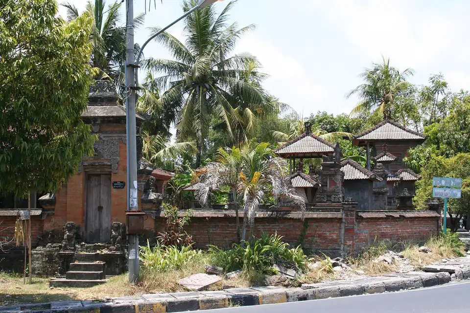 Temple walls and palms in Bali