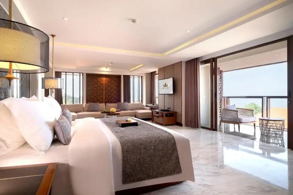 The Bandha Hotel & Suites