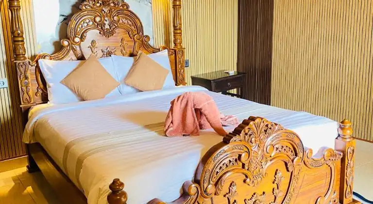 Adila Warung and Homestay