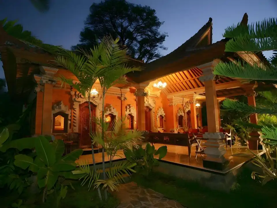Apa Kabar Villas