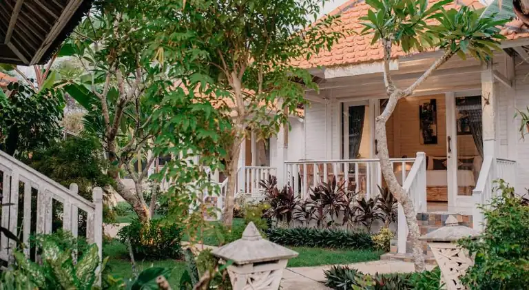 Lebaoh Nusa Cottage