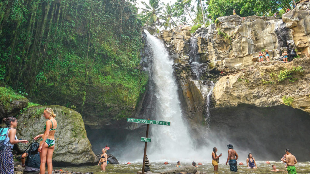 Jalan Tegenungan Waterfall in Bali